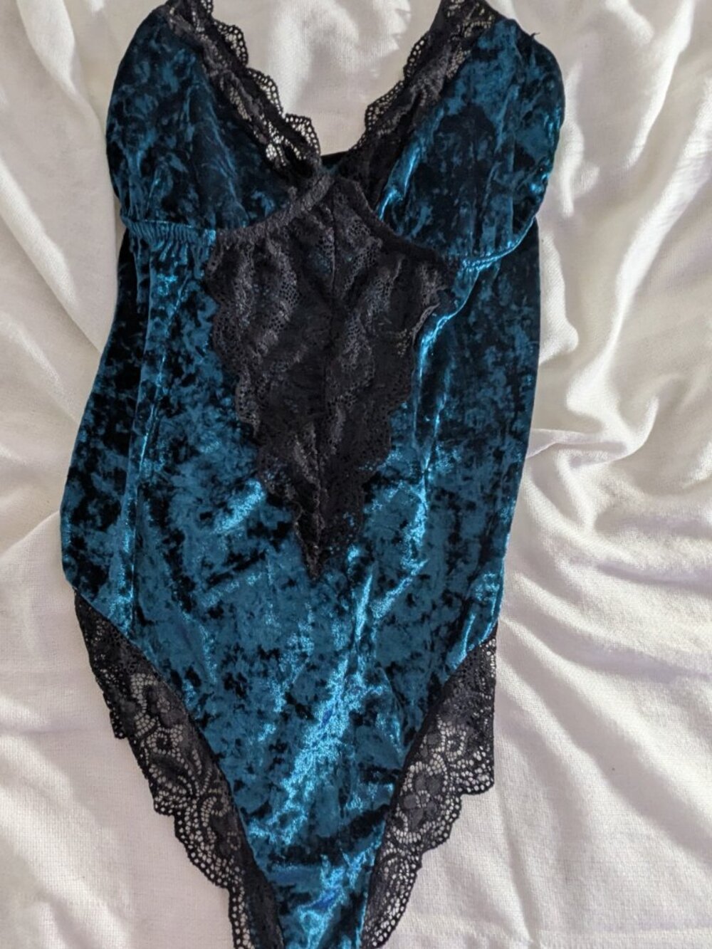 Plus size Lace Velvet Teddy Bodysuit Teal & Black NIP - Picture 2 of 7